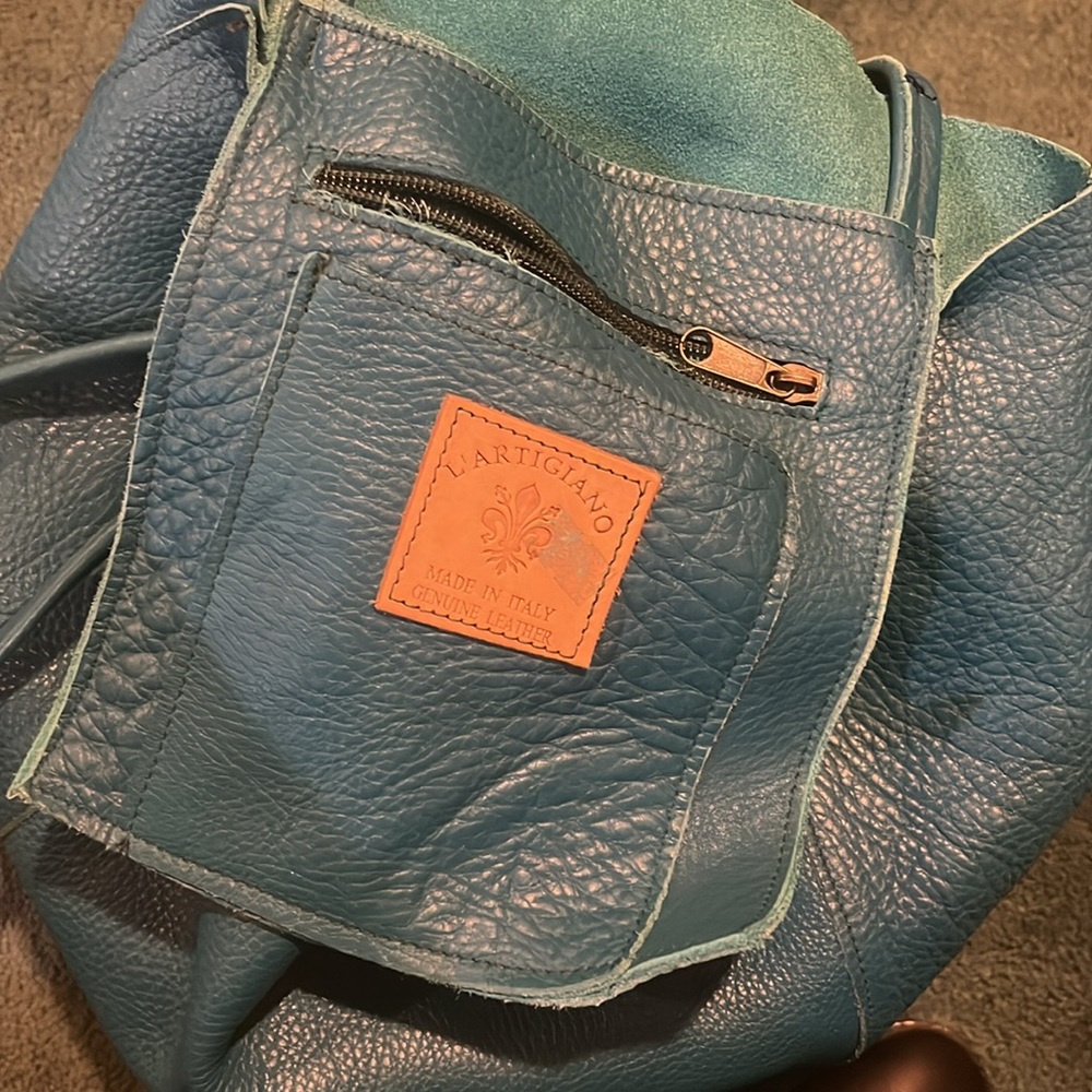 Soft Leather Tote - Turquoise Teal Color - Picture 4 of 5